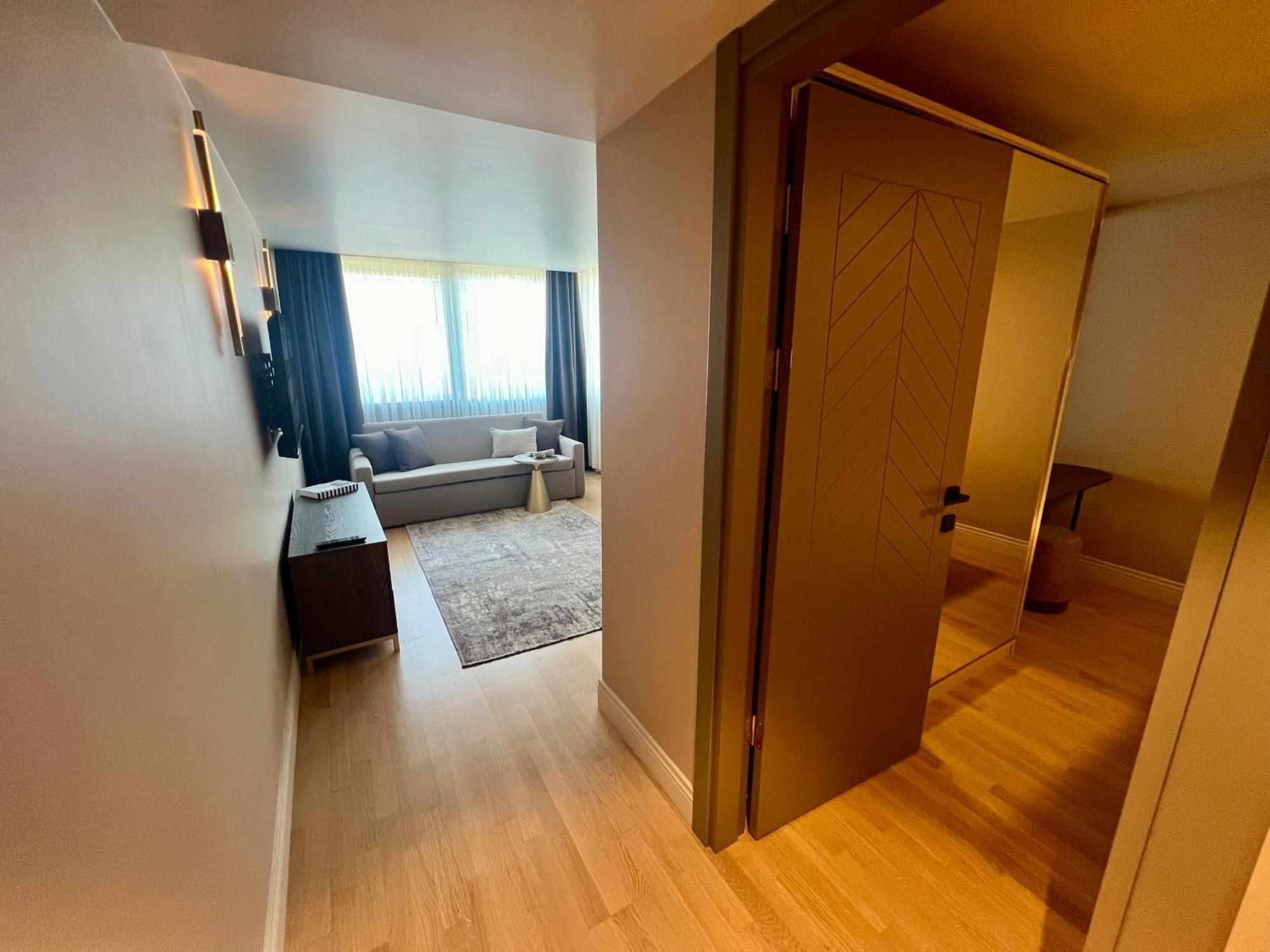 Weingart Suites Hotel Istanbul Exterior photo