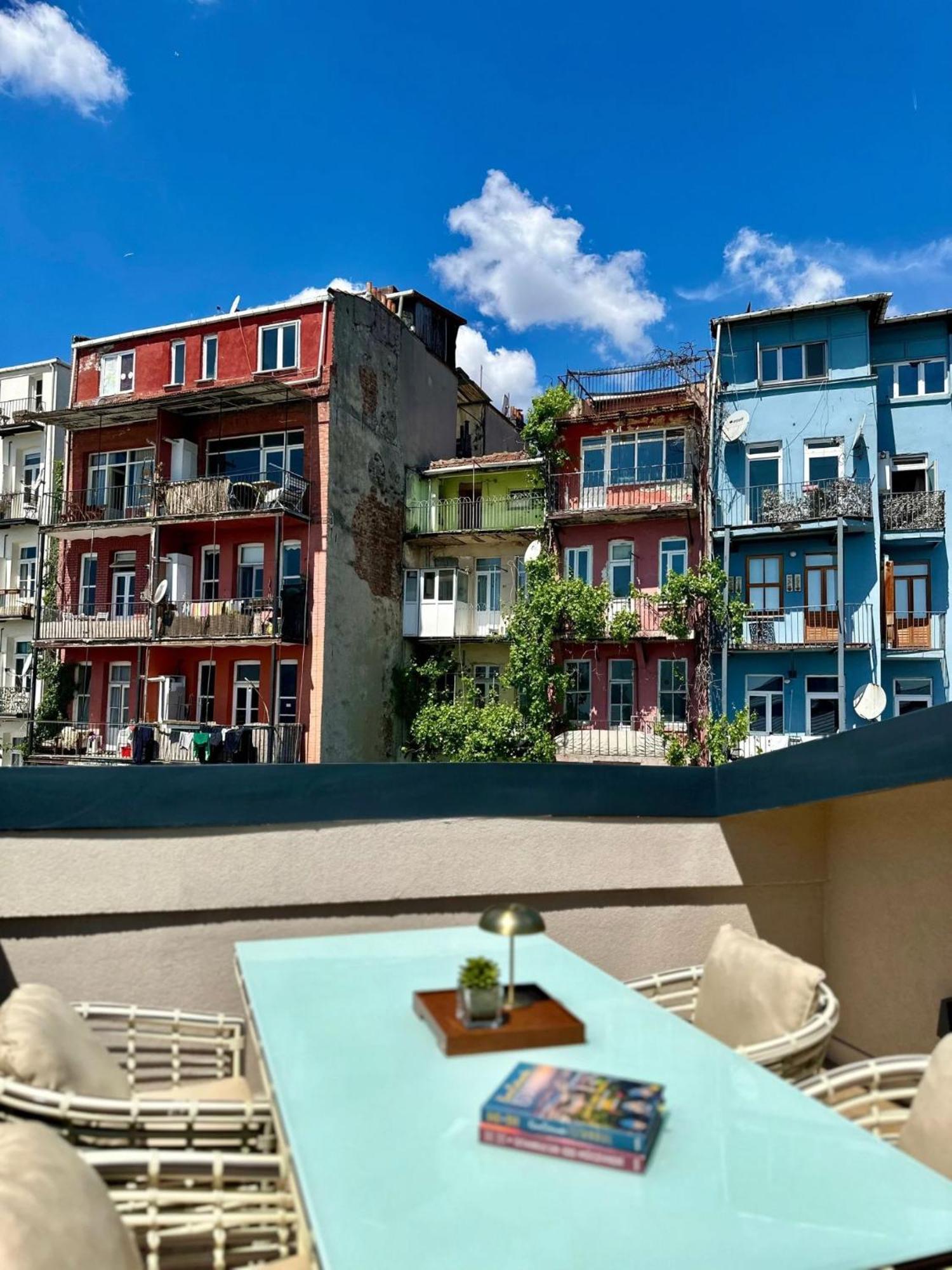 Weingart Suites Hotel Istanbul Exterior photo